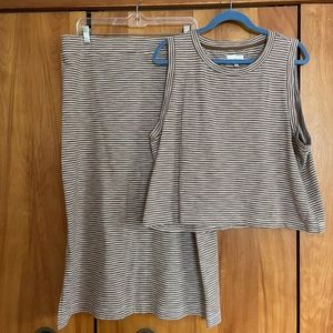Lou & Grey crop and skirt set NWT